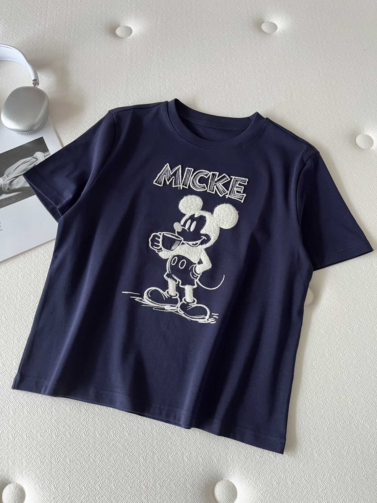 🛒𝐍𝐄𝐖 · 𝟐𝟎𝟐6/爆款现货【春夏上新】 设计师小众｜2026新款立体毛绒米奇工艺款弹力T恤高订面料