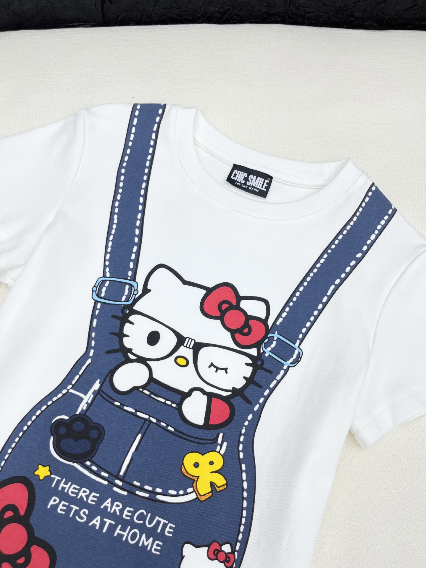 🛒𝐍𝐄𝐖 · 𝟐𝟎𝟐6/爆款现货【春夏上新】 设计师小众｜2026新款kitty印花工艺款T恤 高订面料