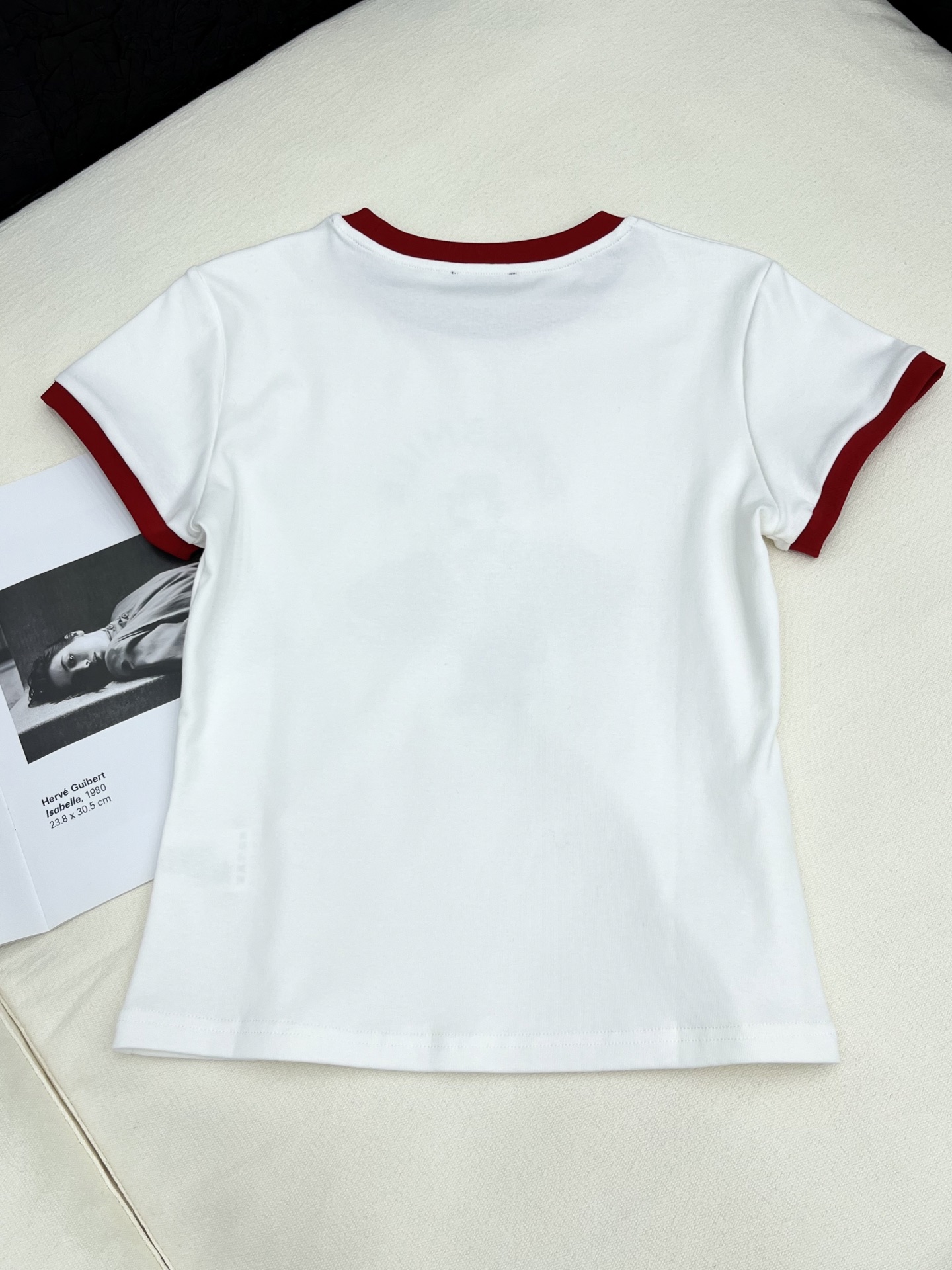 🛒𝐍𝐄𝐖 · 𝟐𝟎𝟐6/爆款现货【春夏上新】 设计师小众｜2026新款卡通印花工艺款T恤 高订面料，百搭