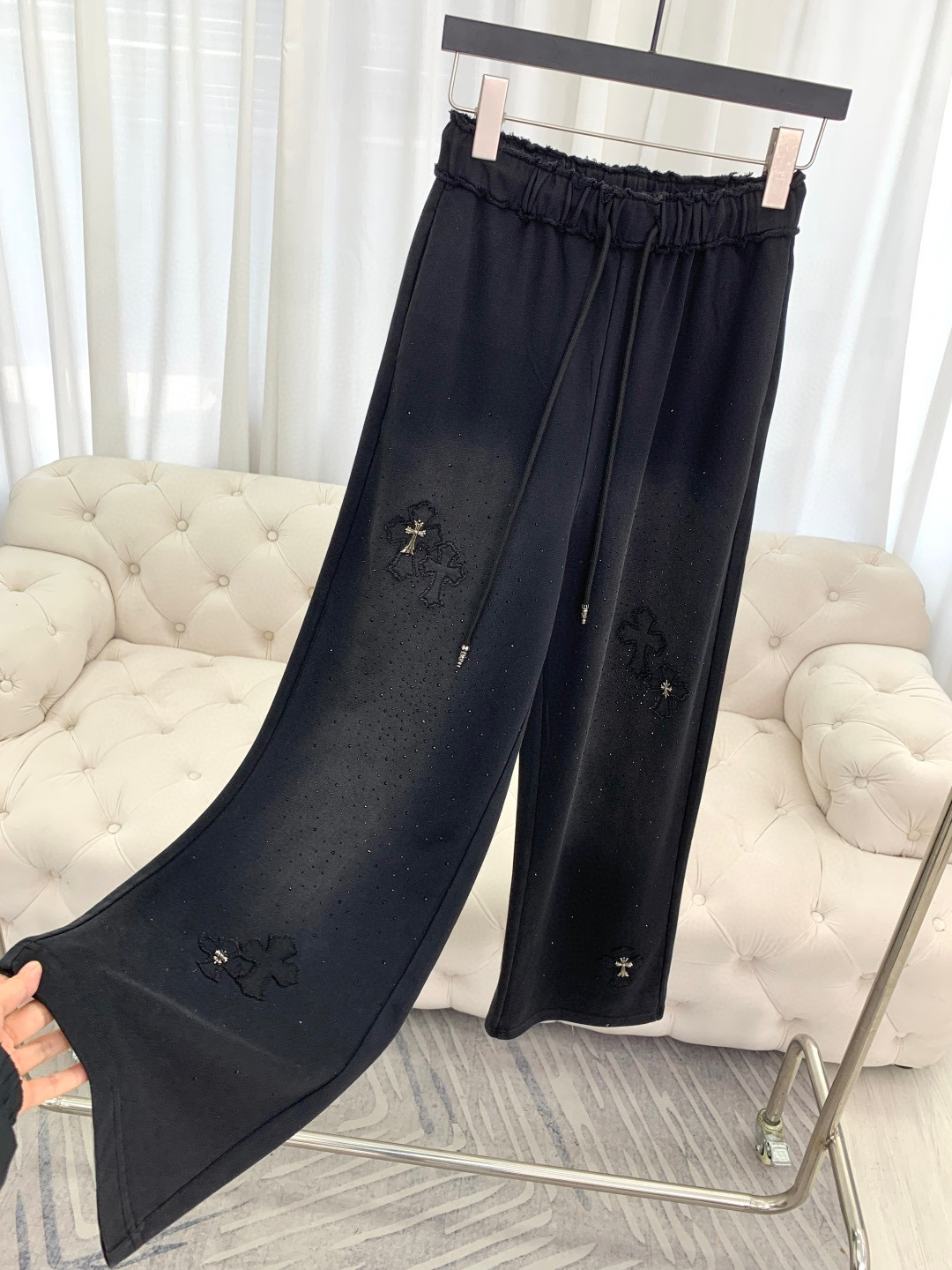 🛒𝐍𝐄𝐖 · 𝟐𝟎𝟐6/爆款现货原单品质 设计师｜26新款抽绳洗水休闲裤阔腿版型 包容性极好 渐变色视觉