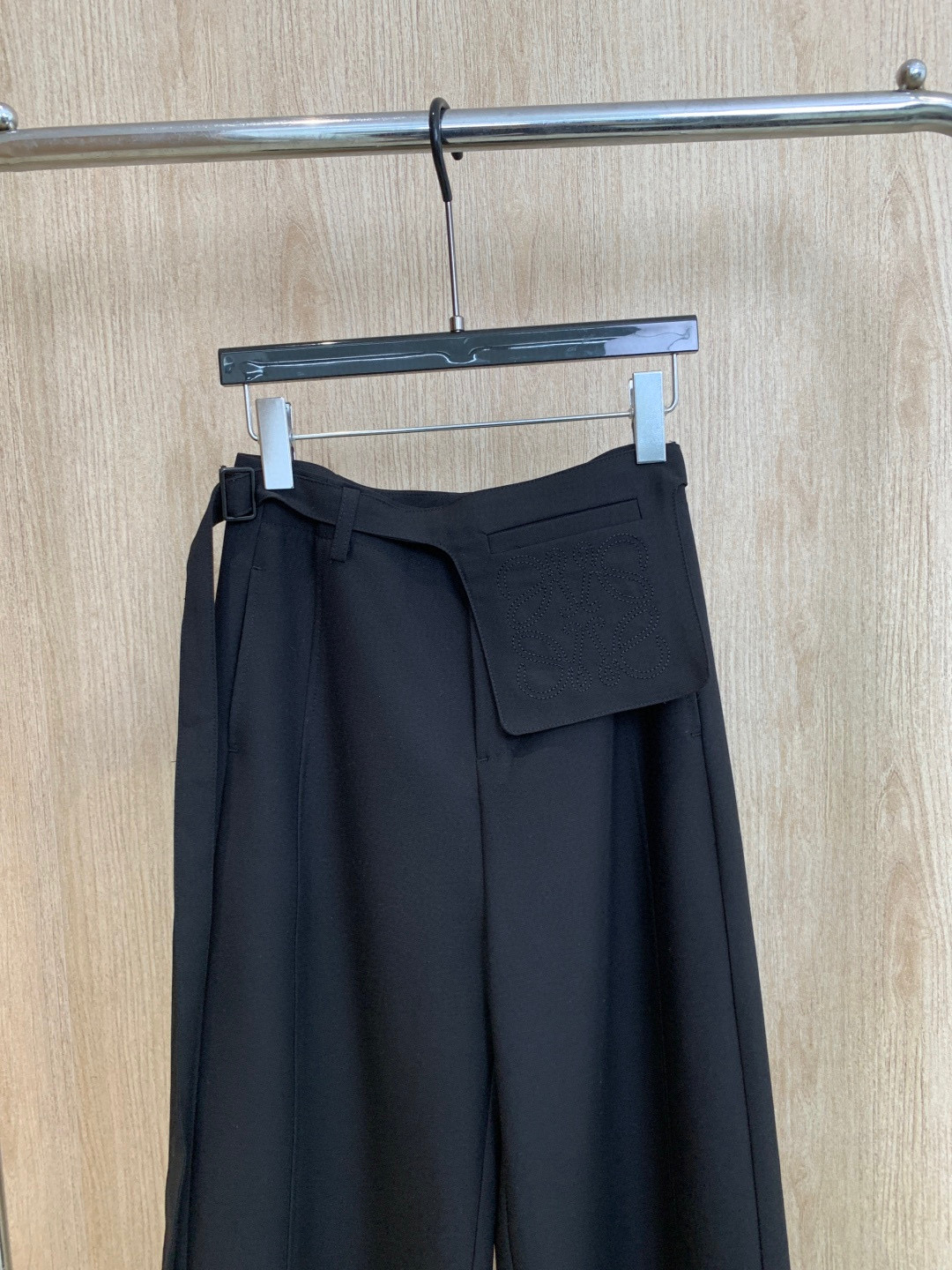 🛒𝐍𝐄𝐖 · 𝟐𝟎𝟐6/爆款现货设计师 ｜26新款腰包休闲西裤颜色百搭高级 尽显高级随意感 视觉盛宴 四