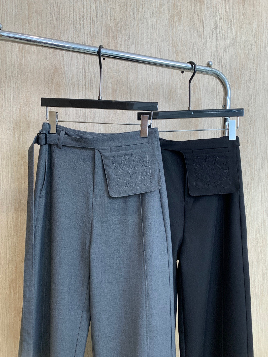 🛒𝐍𝐄𝐖 · 𝟐𝟎𝟐6/爆款现货设计师 ｜26新款腰包休闲西裤颜色百搭高级 尽显高级随意感 视觉盛宴 四