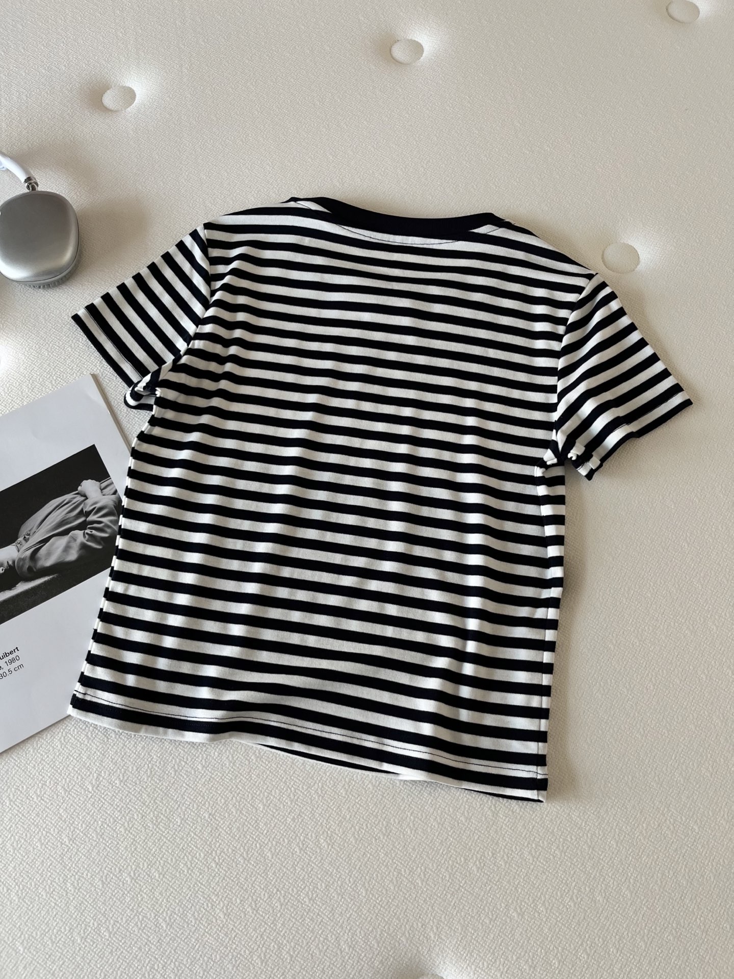 🛒𝐍𝐄𝐖 · 𝟐𝟎𝟐6/爆款现货【春夏上新】 设计师小众｜2026新款立体卡通刺绣工艺款弹力T恤高订面料