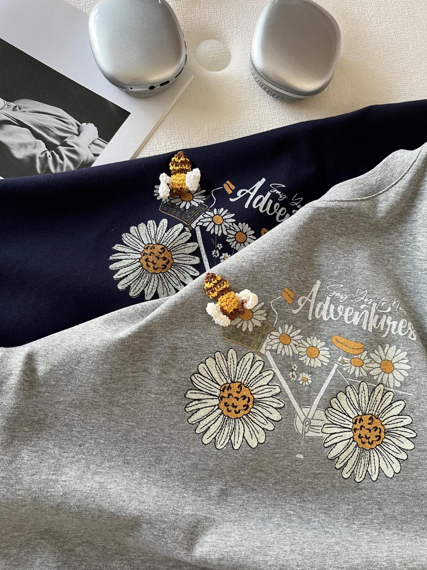 🛒𝐍𝐄𝐖 · 𝟐𝟎𝟐6/爆款现货【春夏上新】 设计师小众｜2026新款立体钩花小蜜蜂弹力T恤高订面料，百