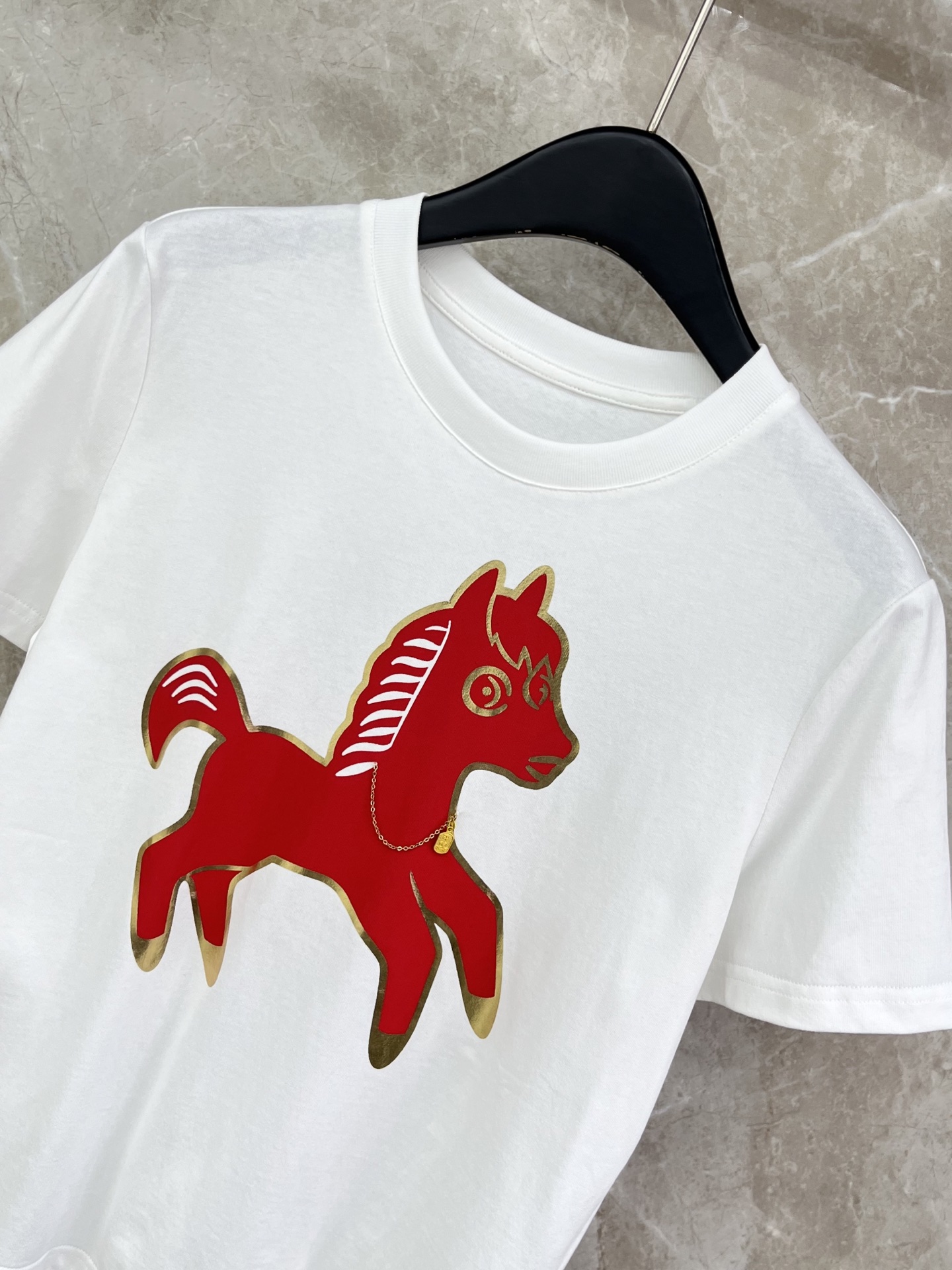 🛒𝐍𝐄𝐖 · 𝟐𝟎𝟐6/爆款现货原单品质 小众｜2026新品圆链条⛓️小马印花𝑇𝑒𝑒定制YB材质 透气舒