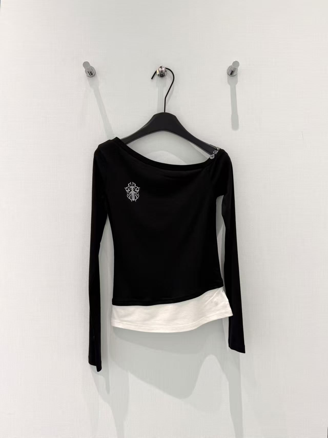 🛒𝐍𝐄𝐖 · 𝟐𝟎𝟐6/爆款现货设计师 原创｜2026新款天丝长袖打底衫云感舒适的系列！上身的触感谁穿谁