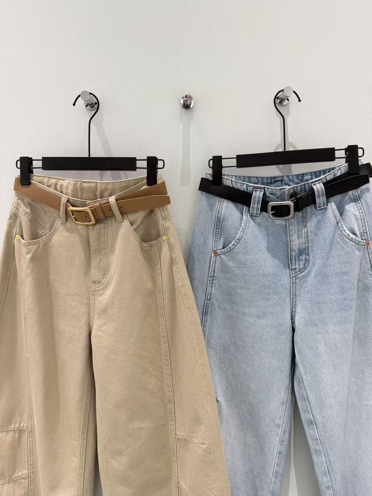 🛒𝐍𝐄𝐖 · 𝟐𝟎𝟐6/爆款现货设计师 原创｜工装式镰刀牛仔裤采用高端定制面料，牛仔穿起来非常舒适，常规