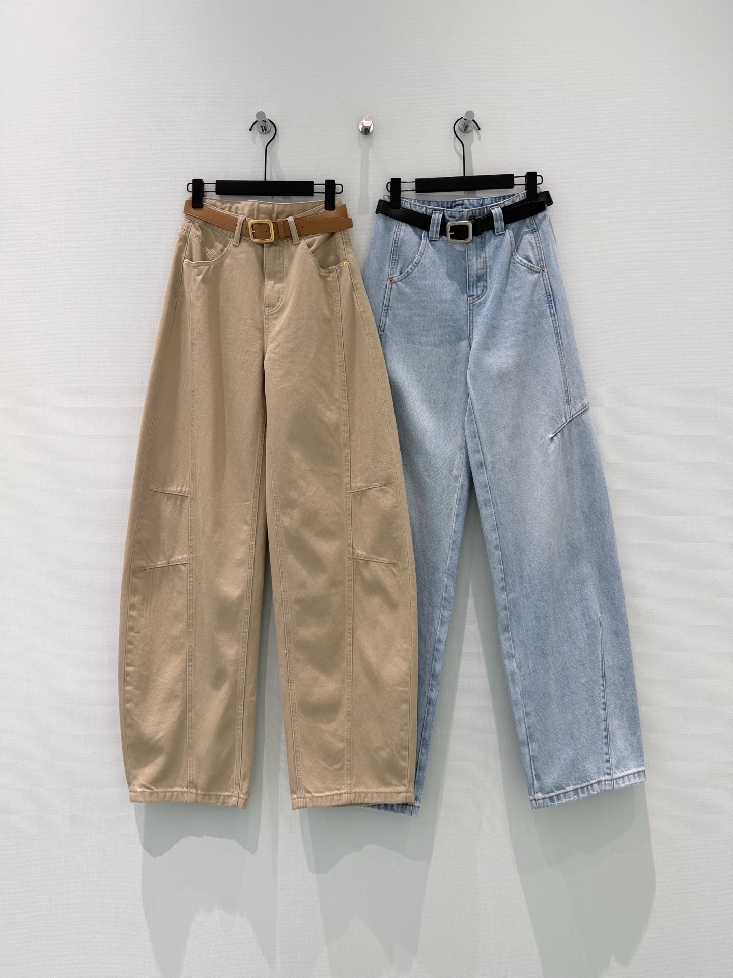 🛒𝐍𝐄𝐖 · 𝟐𝟎𝟐6/爆款现货设计师 原创｜工装式镰刀牛仔裤采用高端定制面料，牛仔穿起来非常舒适，常规