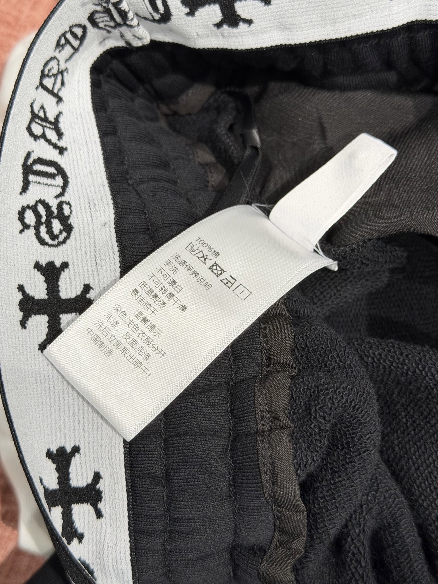 🛒𝐍𝐄𝐖 · 𝟐𝟎𝟐6/爆款现货原创 设计师｜女神同款双腰头抽绳休闲裤这款裤子选用优质面料，工艺设计，清