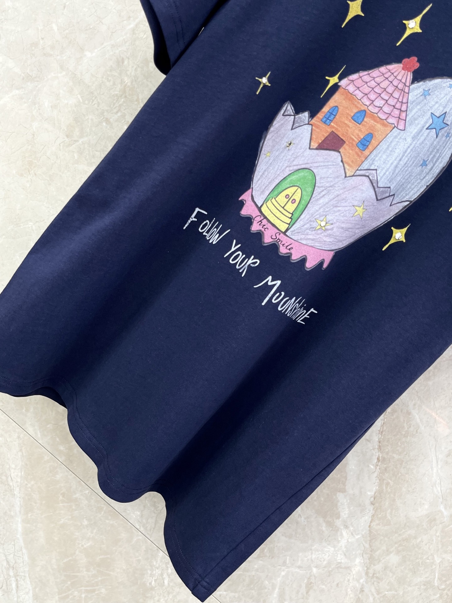 🛒𝐍𝐄𝐖 · 𝟐𝟎𝟐6/爆款现货原单品质 小众｜2026新品圆领卡通印花字母𝑇𝑒𝑒定制YB材质 透气舒适