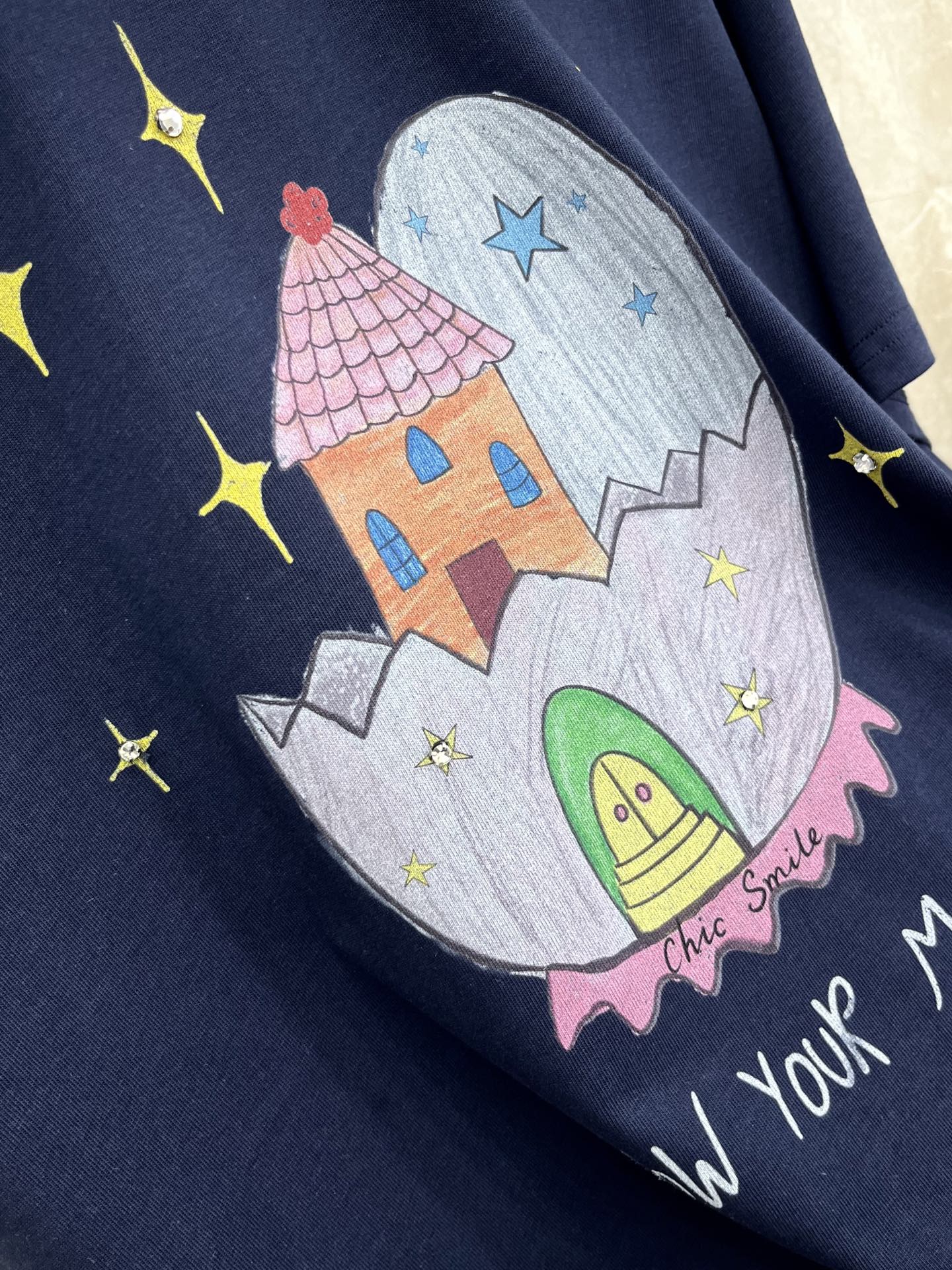 🛒𝐍𝐄𝐖 · 𝟐𝟎𝟐6/爆款现货原单品质 小众｜2026新品圆领卡通印花字母𝑇𝑒𝑒定制YB材质 透气舒适