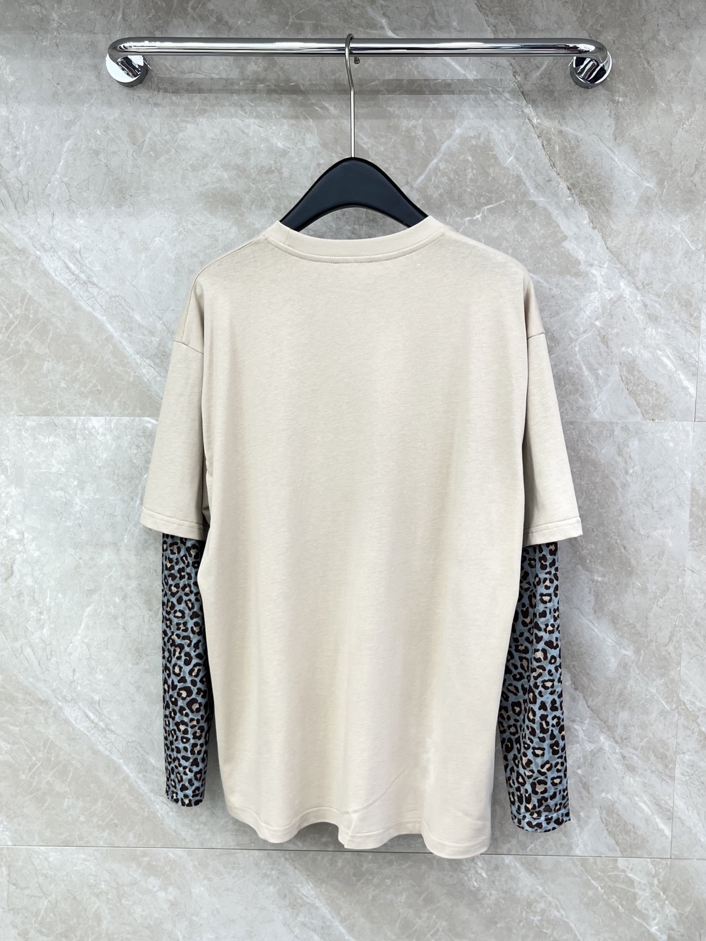 🛒𝐍𝐄𝐖 · 𝟐𝟎𝟐6/爆款现货原单品质 小众｜2026新品假两件圆领卡通印花刺绣字母𝑇𝑒𝑒定制YB材质