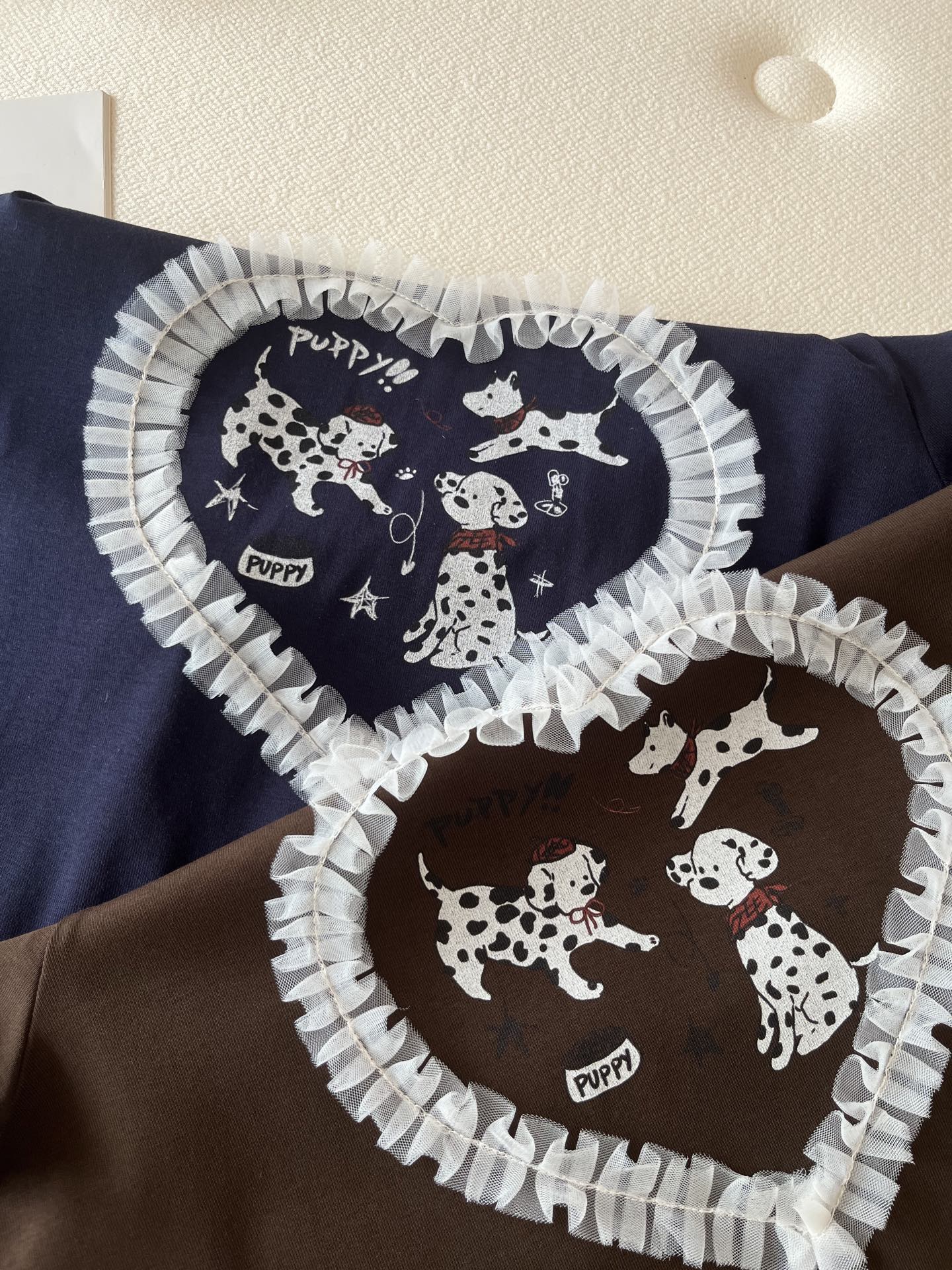 🛒𝐍𝐄𝐖 · 𝟐𝟎𝟐6/爆款现货【春夏上新】 设计师小众｜2026新款网纱立体爱心工艺款弹力T恤高订面料