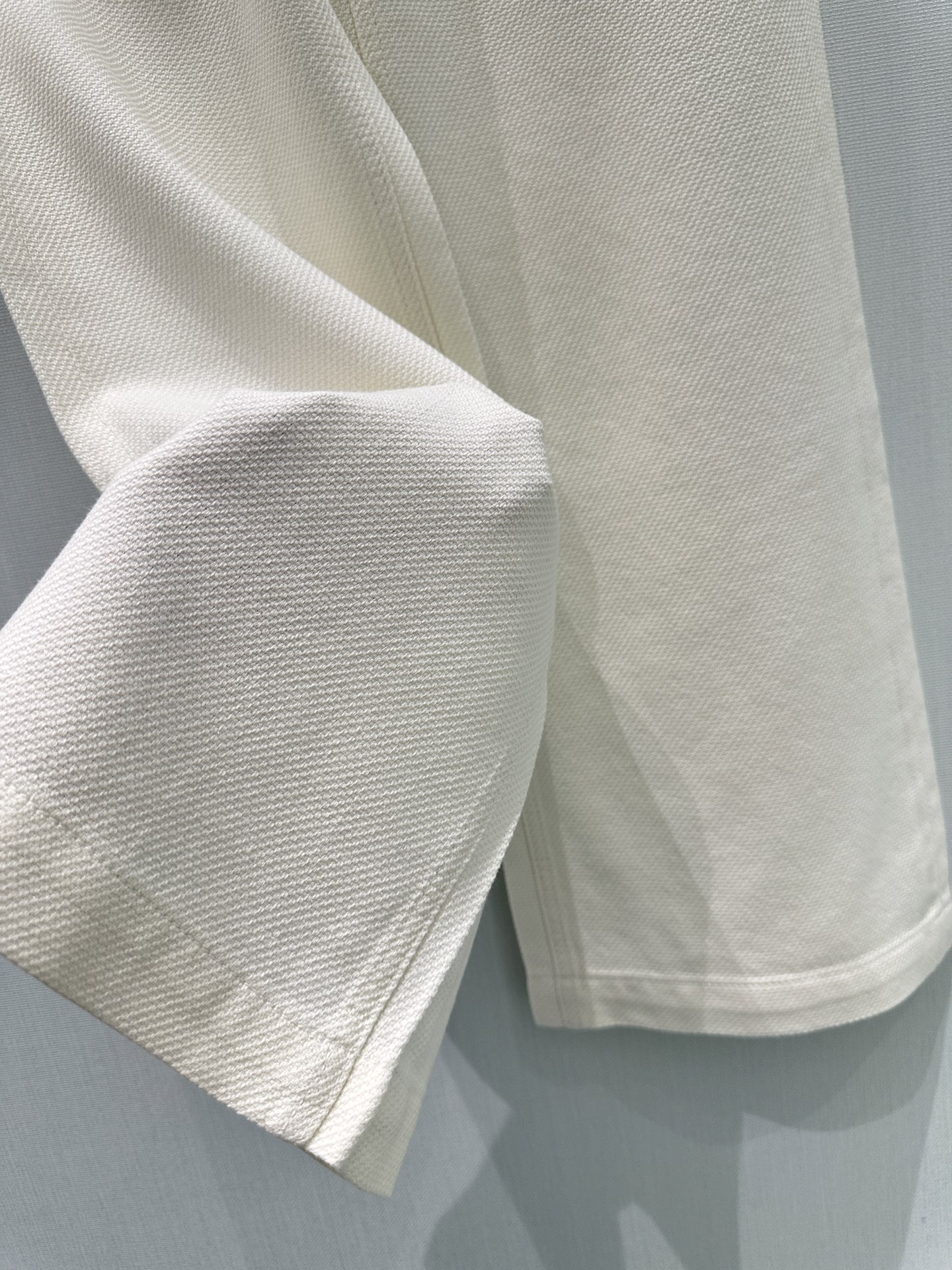 🛒𝐍𝐄𝐖 · 𝟐𝟎𝟐6/爆款现货原创 克罗星｜小香风链条⛓️牛仔裤采用高端定制细闪面料，牛仔穿起来非常舒