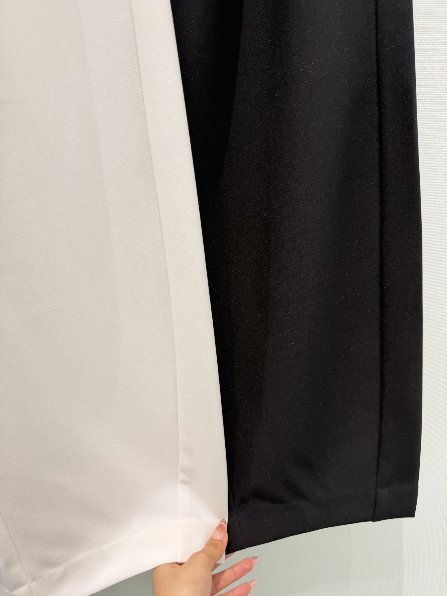 🛒𝐍𝐄𝐖 · 𝟐𝟎𝟐6/爆款现货【春夏上新】设计师 ｜26新款天丝醋酸休闲西裤颜色百搭高级 尽显高级随意