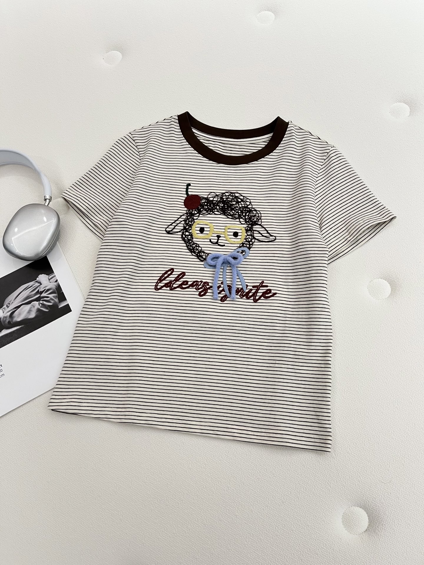 🛒𝐍𝐄𝐖 · 𝟐𝟎𝟐6/爆款现货【春夏上新】 设计师小众｜2026新款立体圈线刺绣工艺款弹力T恤高订面料
