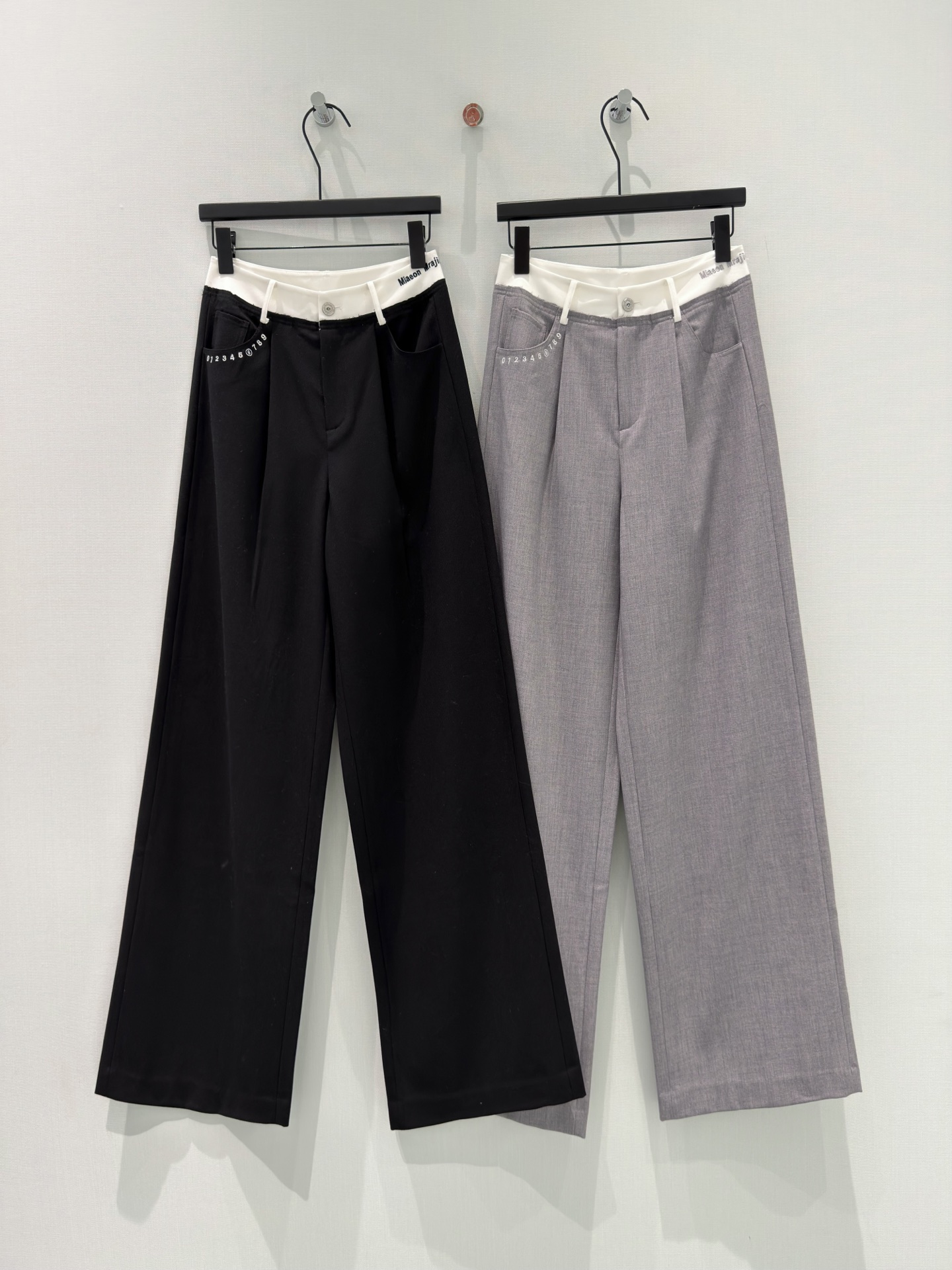 🛒𝐍𝐄𝐖 · 𝟐𝟎𝟐6/爆款现货【春夏上新】设计师  ｜26新款天丝羊毛休闲西裤颜色百搭高级 尽显高级随