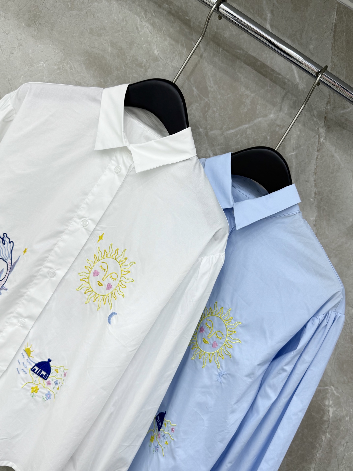🛒𝐍𝐄𝐖 · 𝟐𝟎𝟐6/爆款现货原单品质 小众*｜2026新品刺绣衬衫精致版型，童趣设计，高级肌理细腻 
