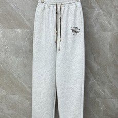 🛒𝐍𝐄𝐖 · 𝟐𝟎𝟐6/爆款现货【早春新款】设计师|女神同款休闲卫裤松紧抽绳设计,清新的色系 亲肤的面 🛒𝐍𝐄𝐖 · 𝟐𝟎𝟐6/爆款现货【早春新款】设计师|女神同款休闲卫裤松紧抽绳设计,清新的色系 亲肤的面