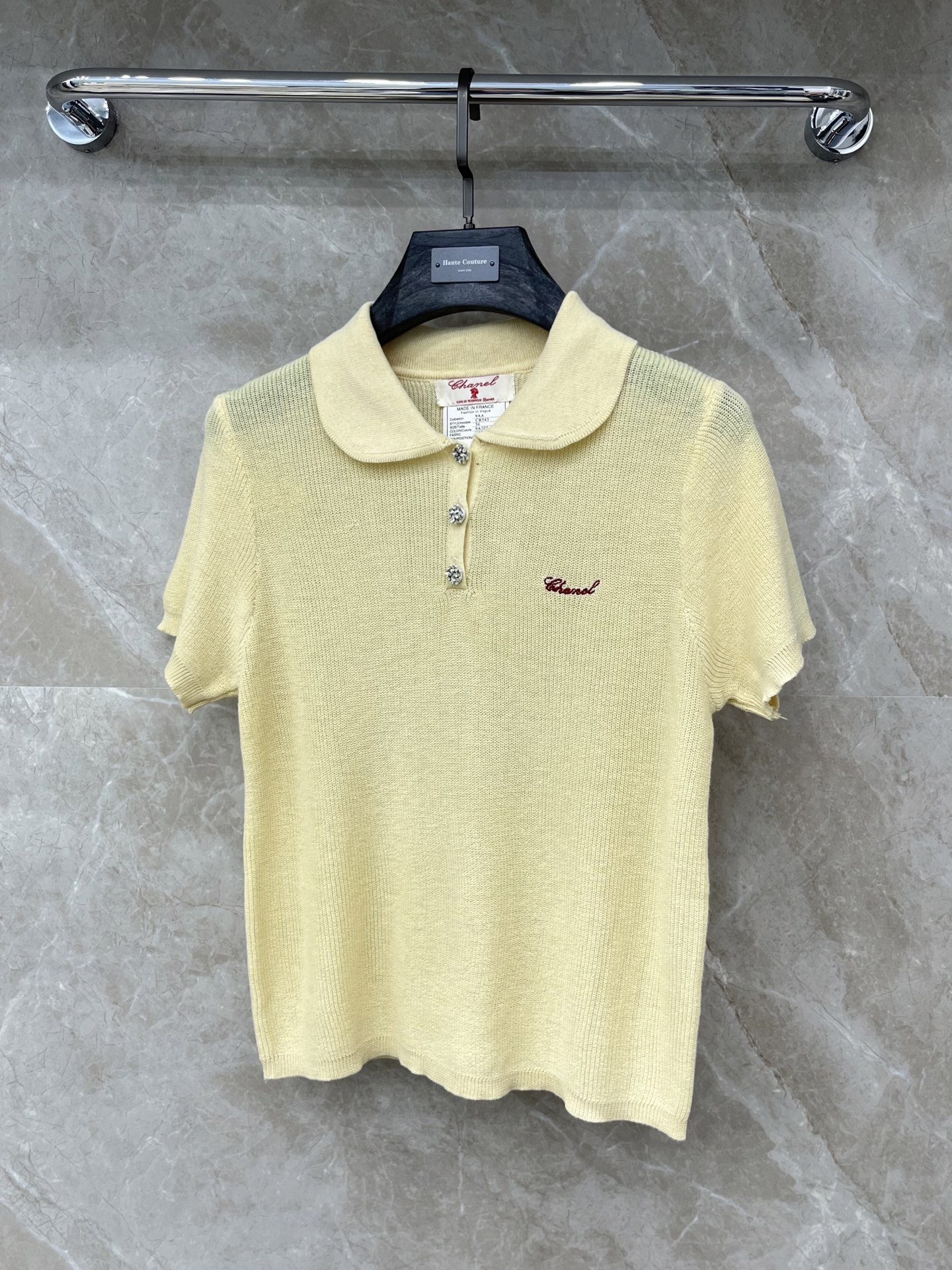 🛒𝐍𝐄𝐖 · 𝟐𝟎𝟐6/爆款现货设计师 小众｜26新品娃娃领羊绒针织短袖叠穿王炸单品，精致常规版型上身巨