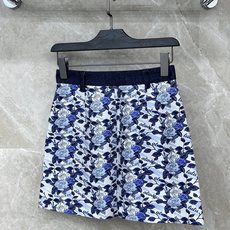 🛒𝐍𝐄𝐖 · 𝟐𝟎𝟐6/爆款现货【春夏上新】小众*|26新款提花A字半裙爆单款 气质女神必入 高订面料 🛒𝐍𝐄𝐖 · 𝟐𝟎𝟐6/爆款现货【春夏上新】小众*|26新款提花A字半裙爆单款 气质女神必入 高订面料