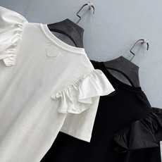🛒𝐍𝐄𝐖 · 𝟐𝟎𝟐6/爆款现货【春夏上新】 Lv*|2026新款荷叶边拼接工艺款T恤高订面料,百搭版型 🛒𝐍𝐄𝐖 · 𝟐𝟎𝟐6/爆款现货【春夏上新】 Lv*|2026新款荷叶边拼接工艺款T恤高订面料,百搭版型