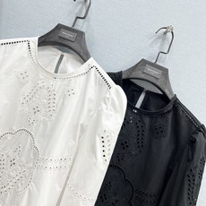 🛒𝐍𝐄𝐖 · 𝟐𝟎𝟐6/爆款现货原单品质 小众*|2026新品重工镂空刺绣衬衫精致版型,条纹设计,高级肌 🛒𝐍𝐄𝐖 · 𝟐𝟎𝟐6/爆款现货原单品质 小众*|2026新品重工镂空刺绣衬衫精致版型,条纹设计,高级肌