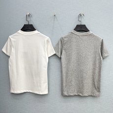 🛒𝐍𝐄𝐖 · 𝟐𝟎𝟐6/爆款现货【春夏上新】 Di*|2026新款撞色刺绣T恤高订面料,百搭版型 ,上 🛒𝐍𝐄𝐖 · 𝟐𝟎𝟐6/爆款现货【春夏上新】 Di*|2026新款撞色刺绣T恤高订面料,百搭版型 ,上