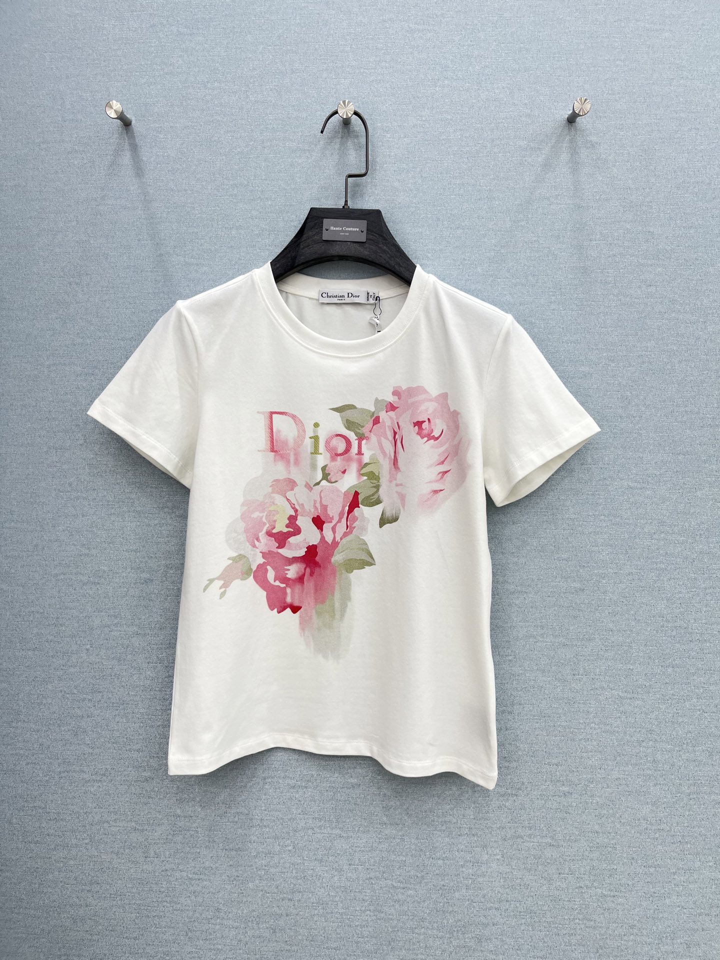 🛒𝐍𝐄𝐖 · 𝟐𝟎𝟐6/爆款现货【春夏上新】 Di*｜2026新款撞色印花T恤高订面料，百搭版型  ，上