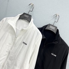 🛒𝐍𝐄𝐖 · 𝟐𝟎𝟐6/爆款现货设计师 原创|2026新品系列款刺绣字母网格外套宽松慵懒范儿 网格内衬 🛒𝐍𝐄𝐖 · 𝟐𝟎𝟐6/爆款现货设计师 原创|2026新品系列款刺绣字母网格外套宽松慵懒范儿 网格内衬