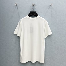 🛒𝐍𝐄𝐖 · 𝟐𝟎𝟐6/爆款现货【春夏上新】 Lv*|2026新款印花T恤高订面料,百搭版型 ,上身的 🛒𝐍𝐄𝐖 · 𝟐𝟎𝟐6/爆款现货【春夏上新】 Lv*|2026新款印花T恤高订面料,百搭版型 ,上身的