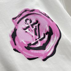 🛒𝐍𝐄𝐖 · 𝟐𝟎𝟐6/爆款现货【春夏上新】 Lv*|2026新款印花短版T恤高订面料,百搭版型 ,上 🛒𝐍𝐄𝐖 · 𝟐𝟎𝟐6/爆款现货【春夏上新】 Lv*|2026新款印花短版T恤高订面料,百搭版型 ,上