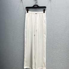 🛒𝐍𝐄𝐖 · 𝟐𝟎𝟐6/爆款现货【早春新款】设计师| 女神同款刺绣抽绳褶皱纹休闲裤松紧设计,清新的色系 🛒𝐍𝐄𝐖 · 𝟐𝟎𝟐6/爆款现货【早春新款】设计师| 女神同款刺绣抽绳褶皱纹休闲裤松紧设计,清新的色系