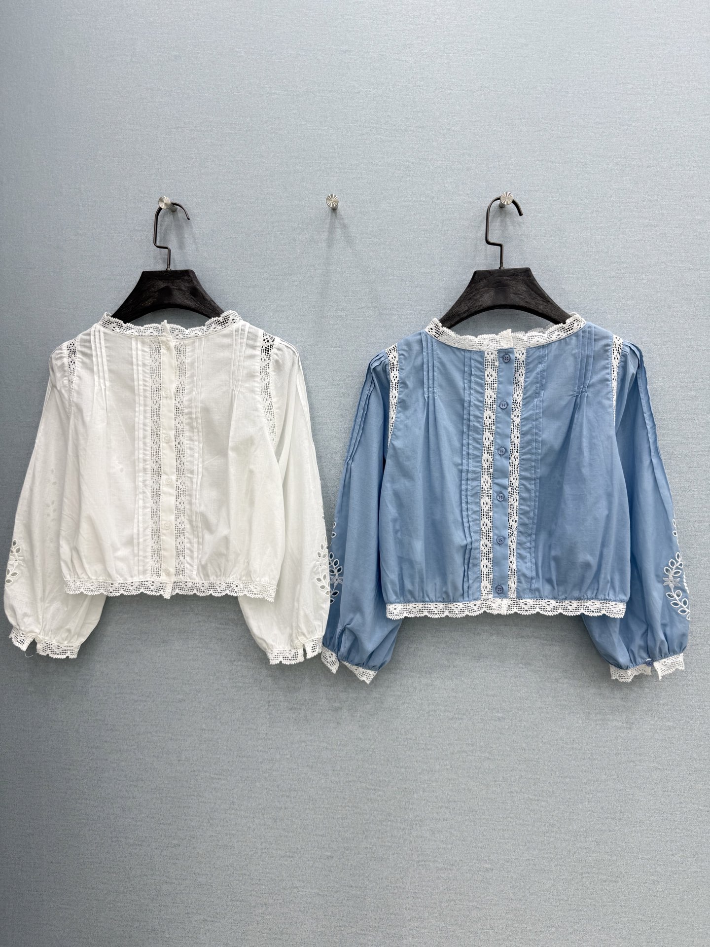 🛒𝐍𝐄𝐖 · 𝟐𝟎𝟐6/爆款现货原单品质 小众*｜2026新品水溶蕾丝衬衫精致版型，灯笼袖设计，高级肌理