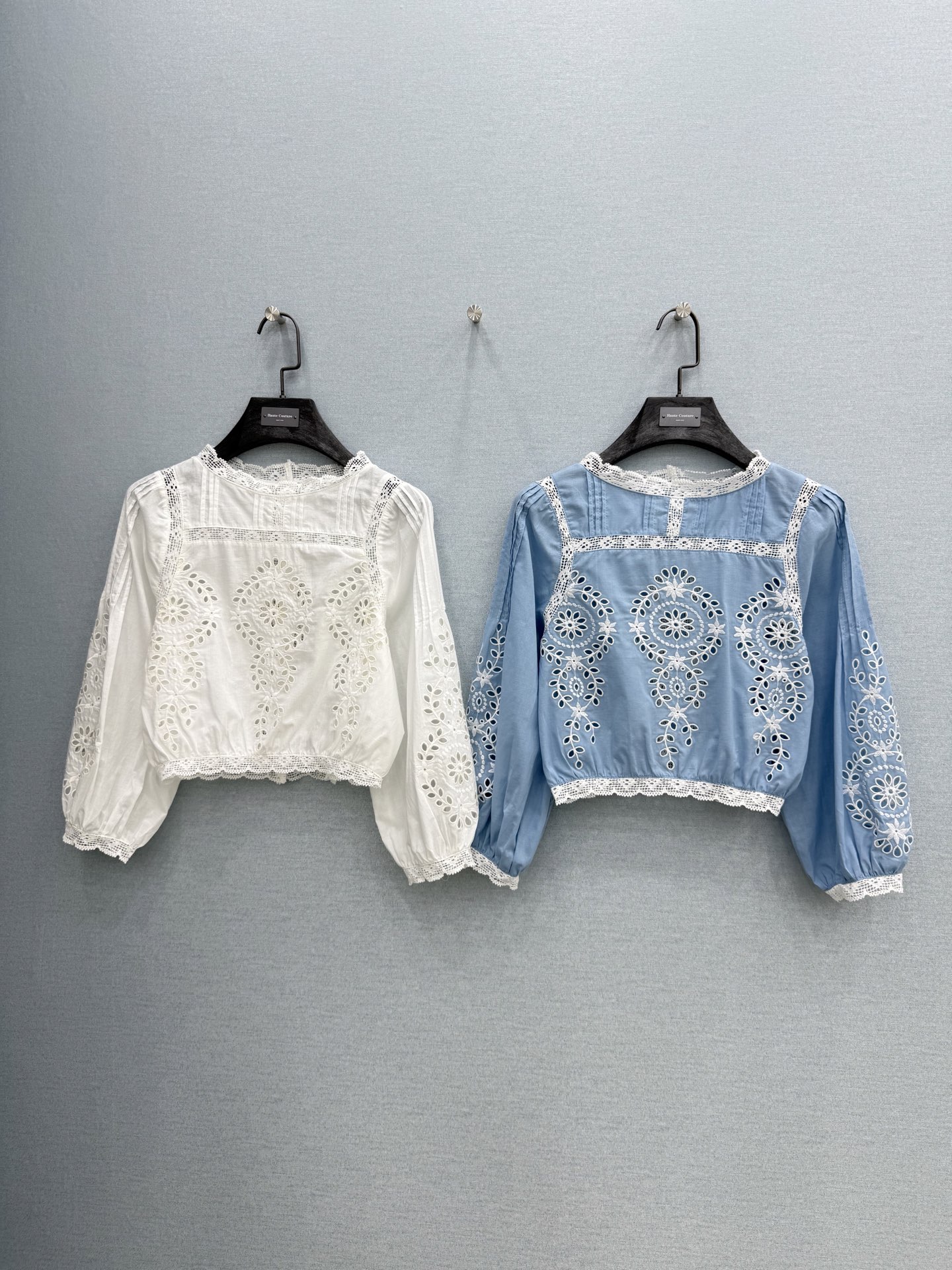 🛒𝐍𝐄𝐖 · 𝟐𝟎𝟐6/爆款现货原单品质 小众*｜2026新品水溶蕾丝衬衫精致版型，灯笼袖设计，高级肌理