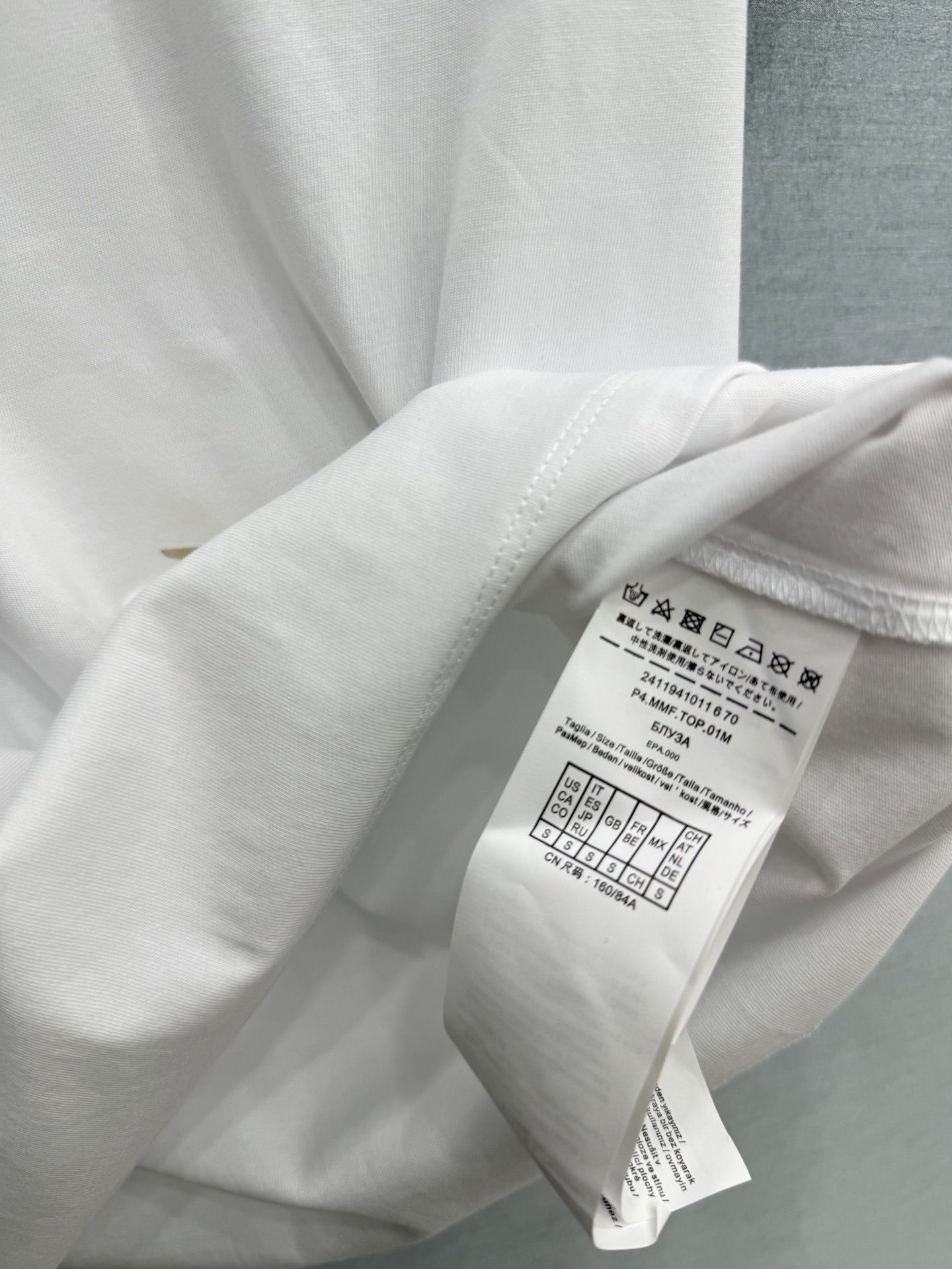 🛒𝐍𝐄𝐖 · 𝟐𝟎𝟐6/爆款现货原单品质  Max*｜精致印花短袖T恤高订面料 亲肤透气舒适标志性字母图
