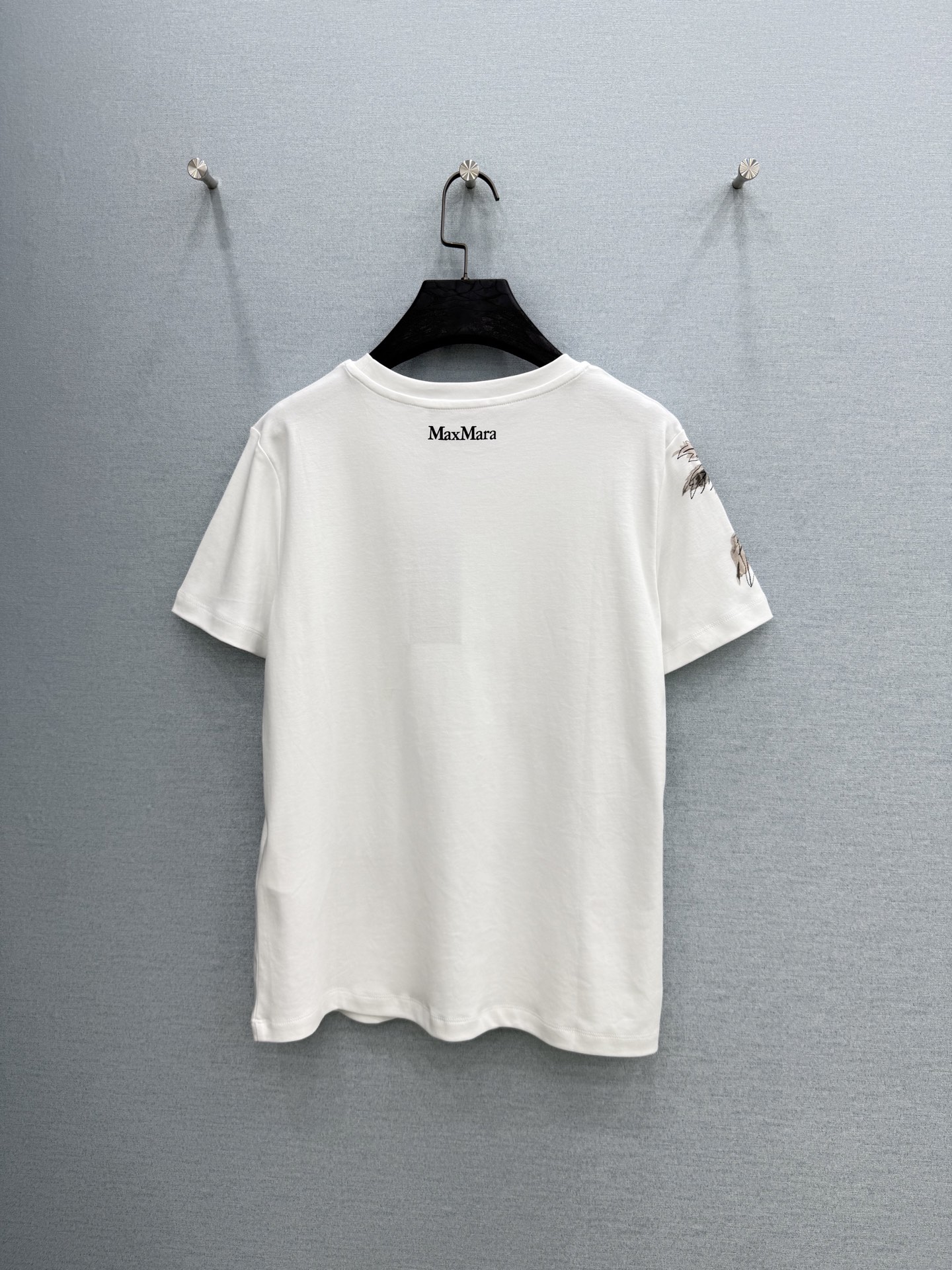 🛒𝐍𝐄𝐖 · 𝟐𝟎𝟐6/爆款现货原单品质  Max*｜精致印花烫钻短袖T恤高订面料 亲肤透气舒适标志性字