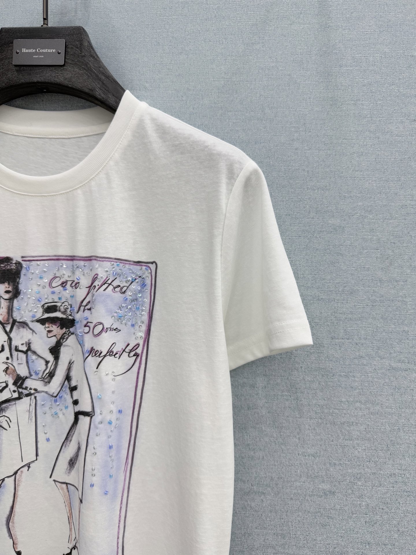 🛒𝐍𝐄𝐖 · 𝟐𝟎𝟐6/爆款现货原单品质 小众*｜精致印花订珠短袖T恤高订面料 亲肤透气舒适标志性字母图