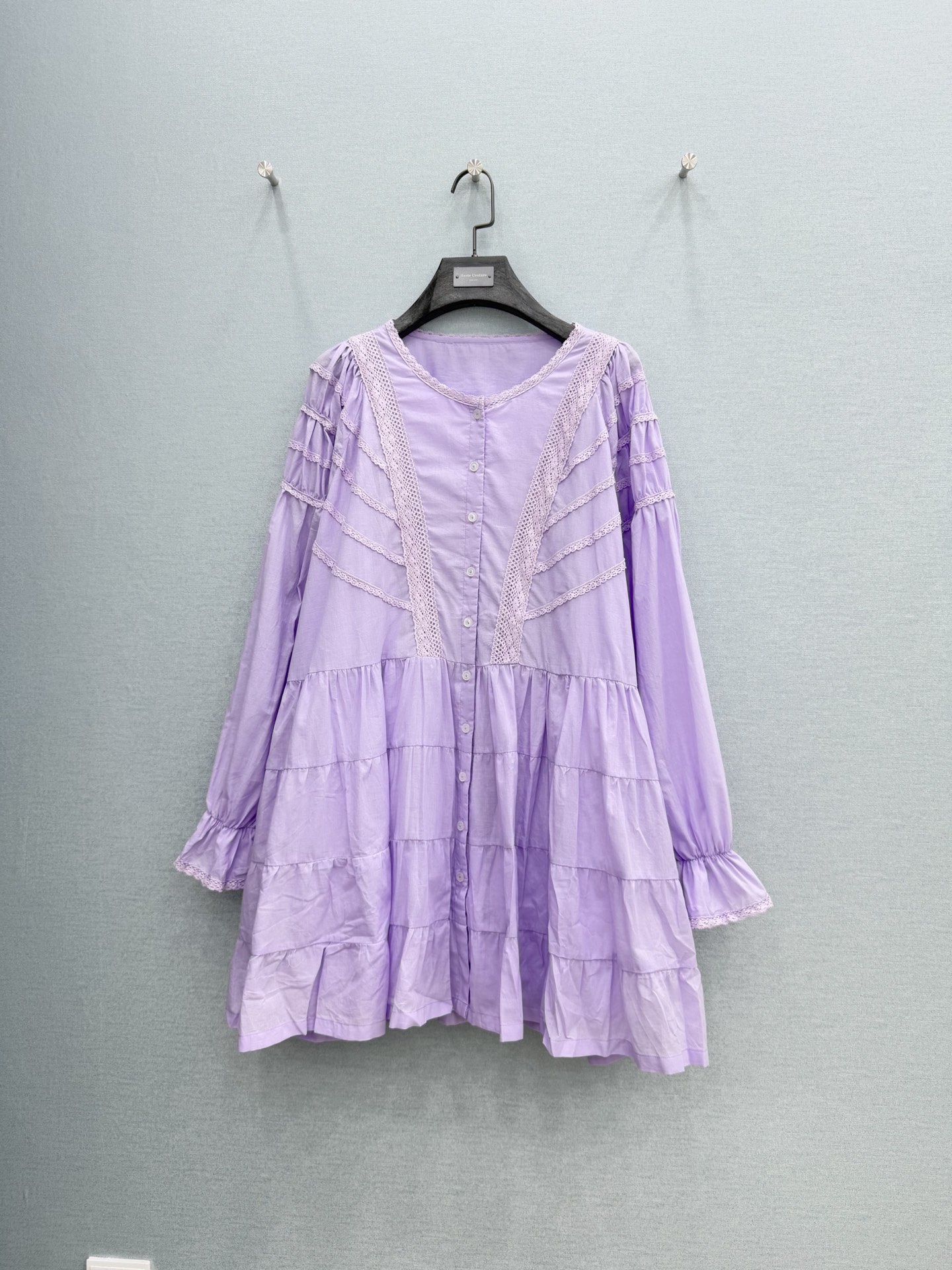 🛒𝐍𝐄𝐖 · 𝟐𝟎𝟐6/爆款现货原单品质 小众*｜2026新款蕾丝拼接刺绣连衣裙精致版型，花边刺绣，高级