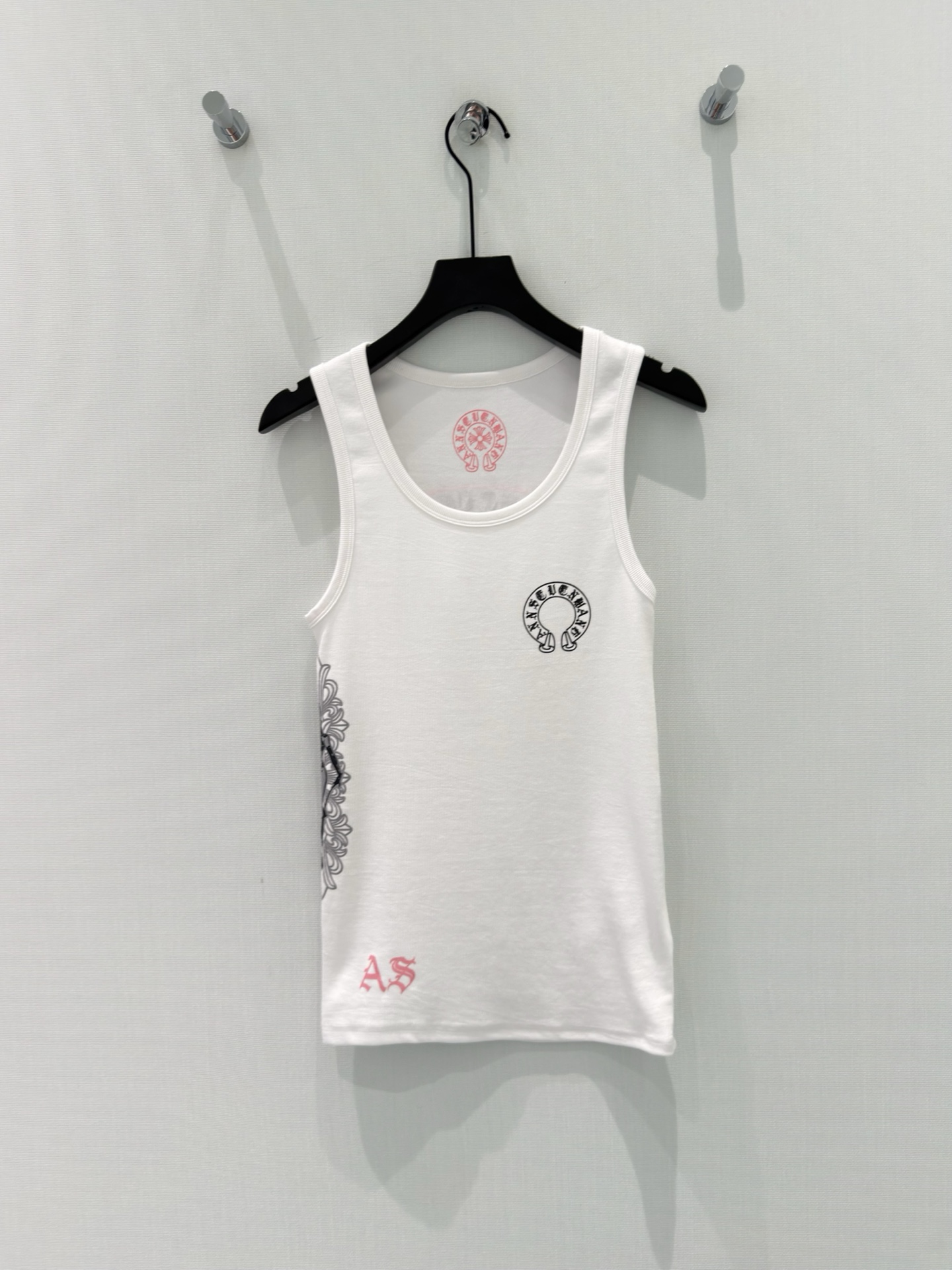 🛒𝐍𝐄𝐖 · 𝟐𝟎𝟐6/爆款现货设计师 克罗星｜2026新款印花背心云感舒适的系列！上身的触感谁穿谁知道