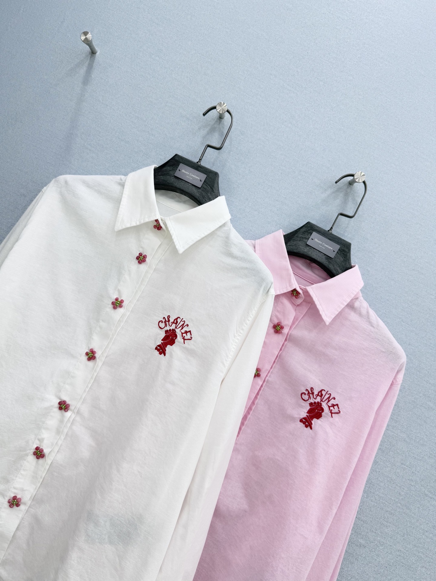 🛒𝐍𝐄𝐖 · 𝟐𝟎𝟐6/爆款现货【早春新款】设计师｜2026重工刺绣棉麻衬衫定制YB材质 舒适好穿 清新