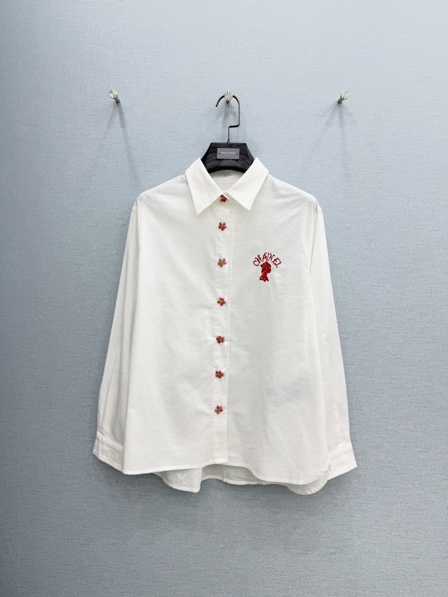 🛒𝐍𝐄𝐖 · 𝟐𝟎𝟐6/爆款现货【早春新款】设计师｜2026重工刺绣棉麻衬衫定制YB材质 舒适好穿 清新