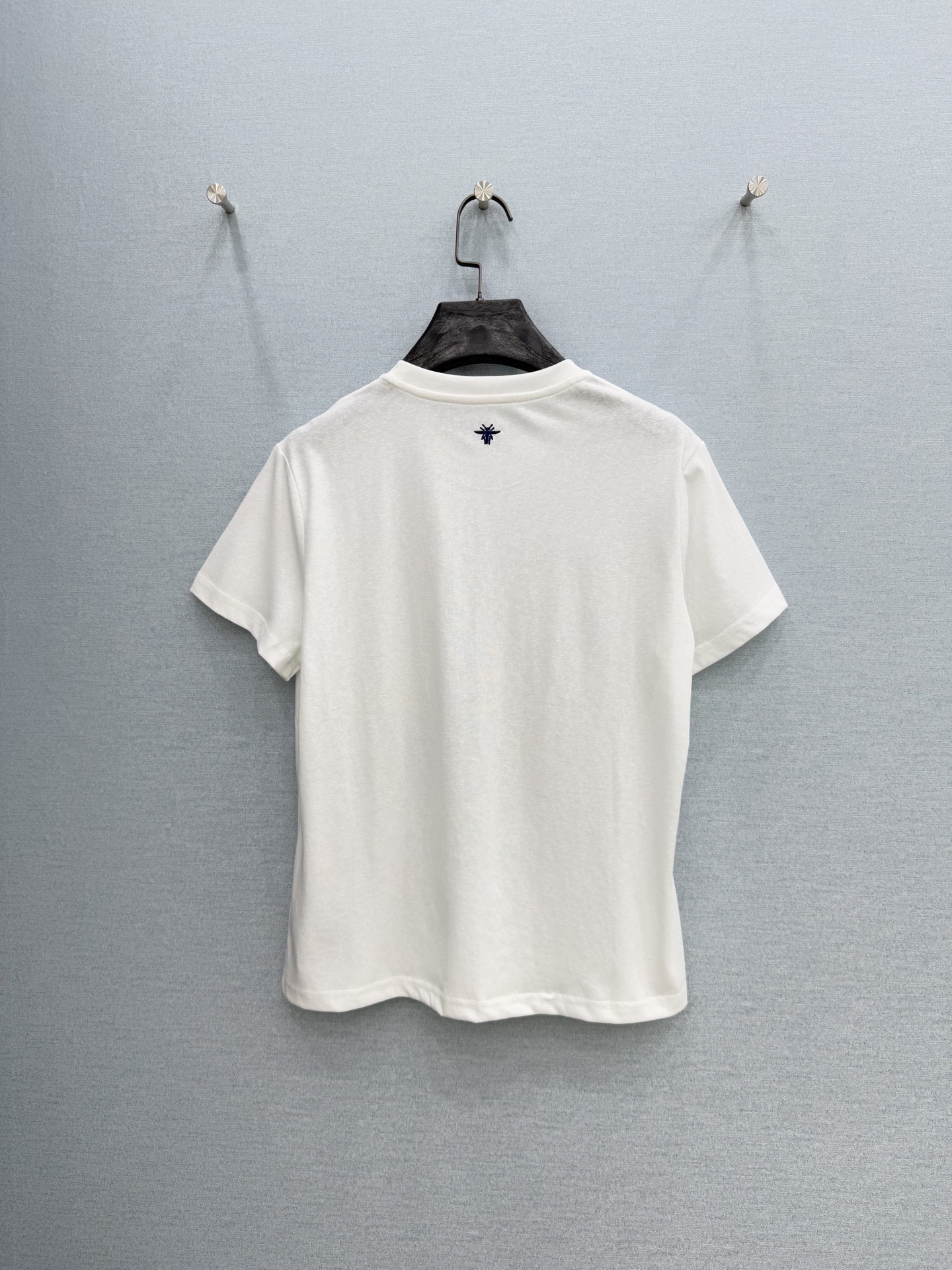 🛒𝐍𝐄𝐖 · 𝟐𝟎𝟐6/爆款现货原单品质 Di*｜26新品手工立体纱裙短袖T恤精致版型上身巨显瘦！定制最