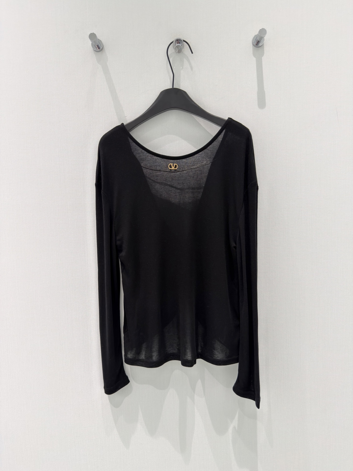 🛒𝐍𝐄𝐖 · 𝟐𝟎𝟐6/爆款现货【春夏上新】 设计师小众｜2026新款防晒罩衫T恤高订面料，百搭版型 ，