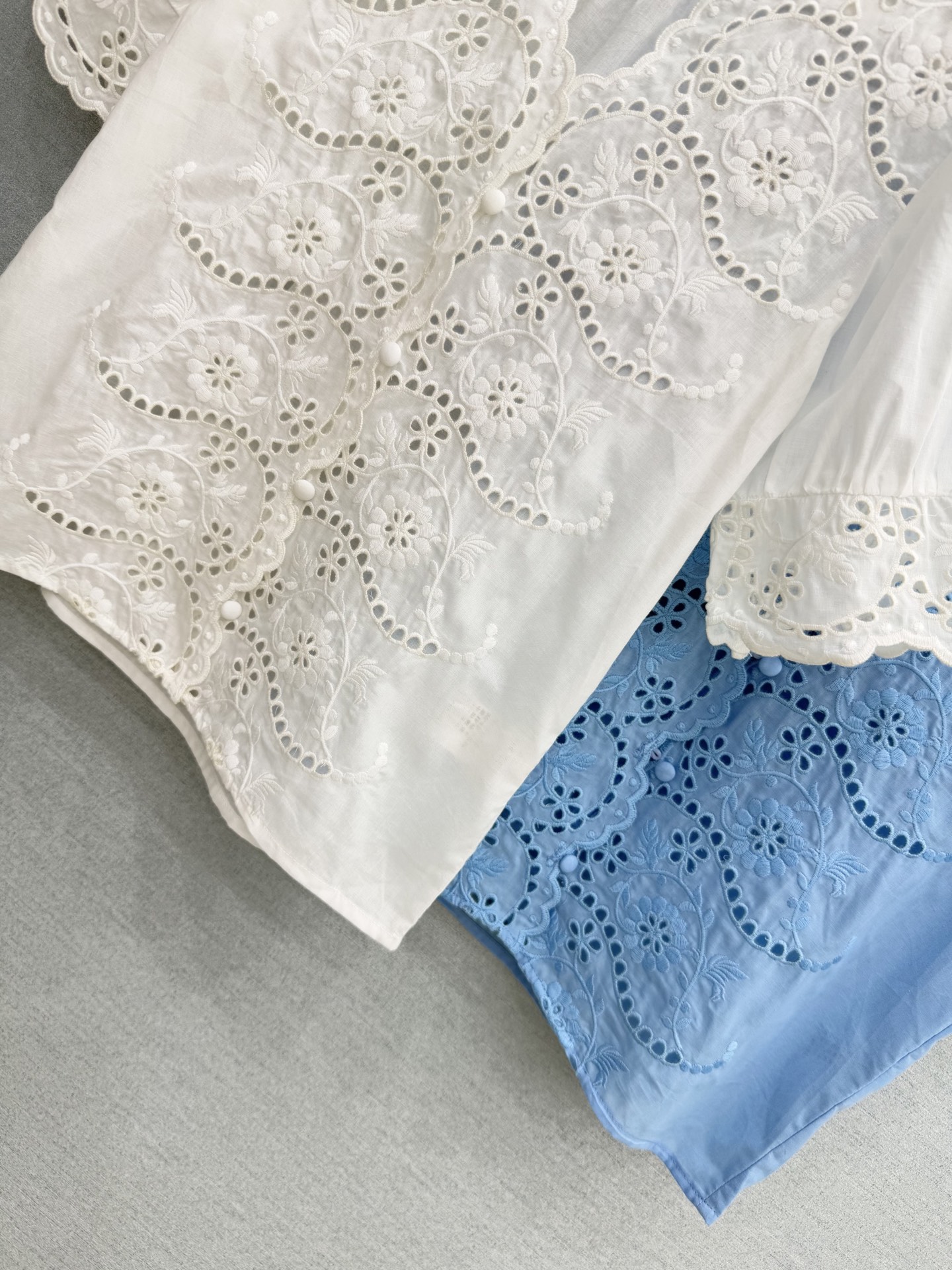 🛒𝐍𝐄𝐖 · 𝟐𝟎𝟐6/爆款现货原单品质 小众*｜2026新品水溶拼接短袖衬衫精致版型，高级肌理细腻 极