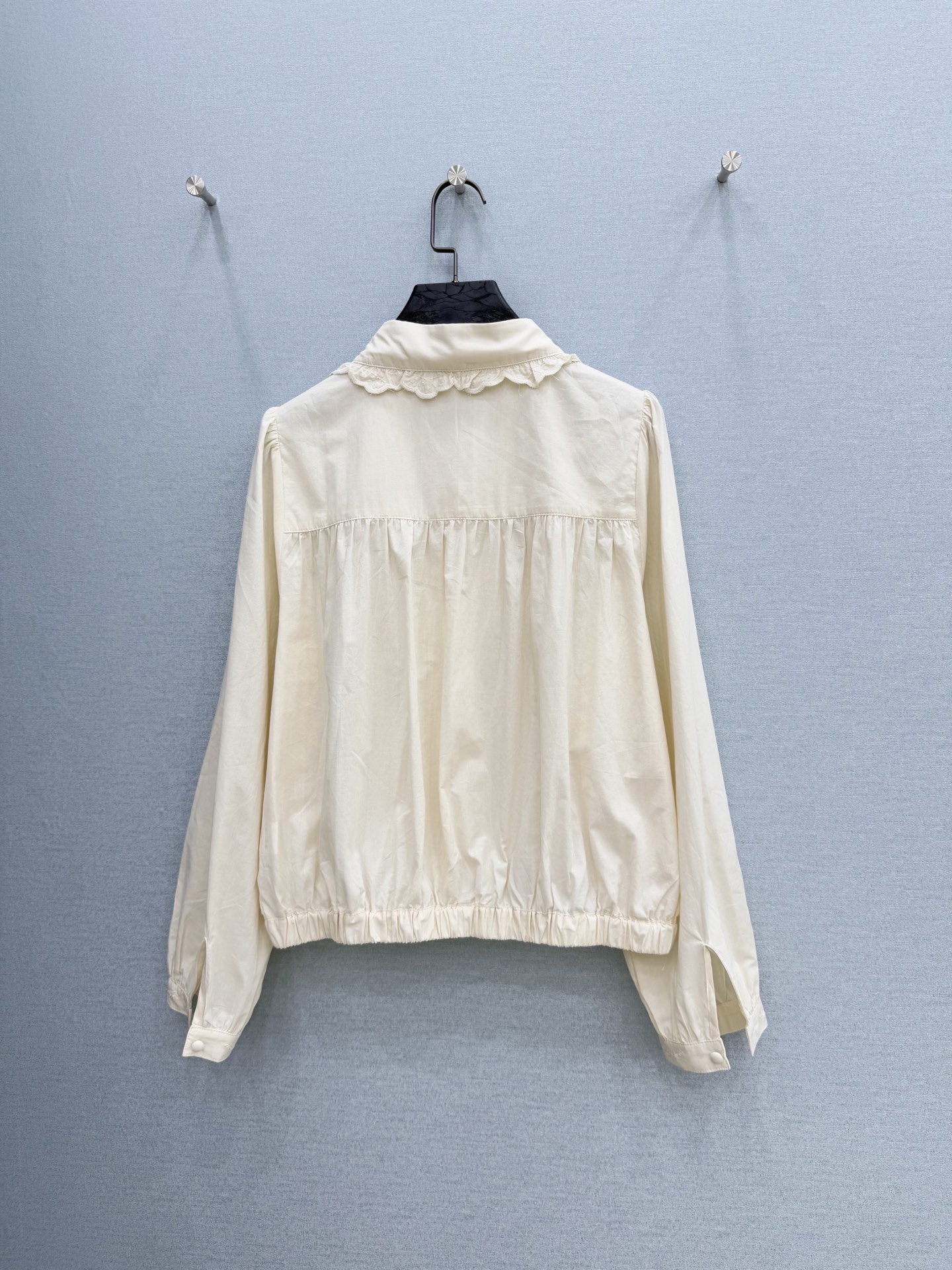 🛒𝐍𝐄𝐖 · 𝟐𝟎𝟐6/爆款现货原单品质 小众*｜2026新品水溶拼接花边娃娃领衬衫精致版型，高级肌理细