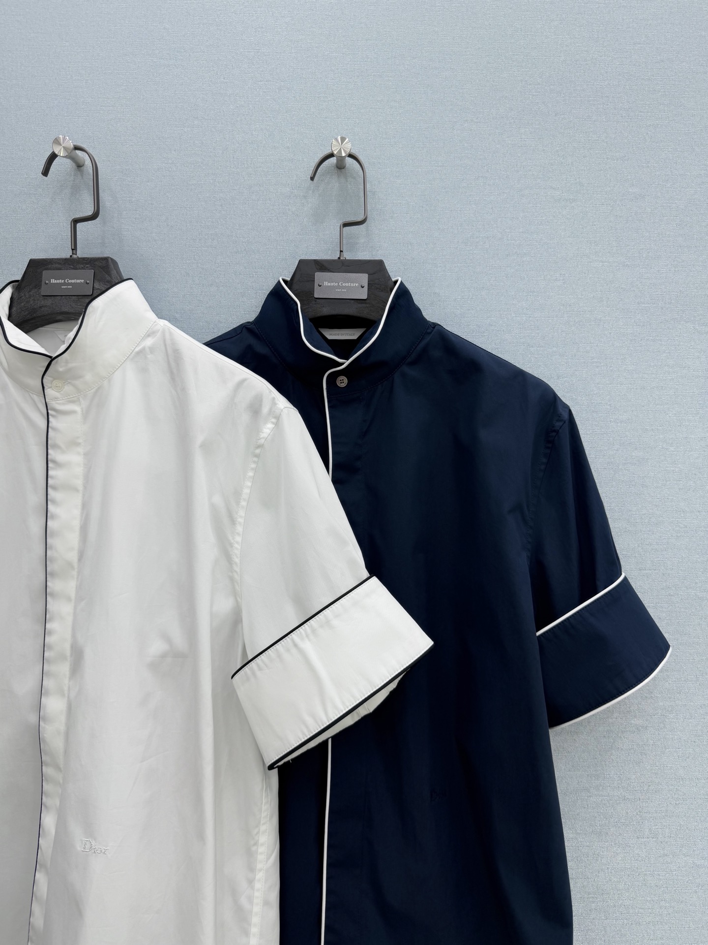 🛒𝐍𝐄𝐖 · 𝟐𝟎𝟐6/爆款现货【原单品质】Di*｜26新款 重工短袖衬衫 甜美气质 同色刺绣设计，让你
