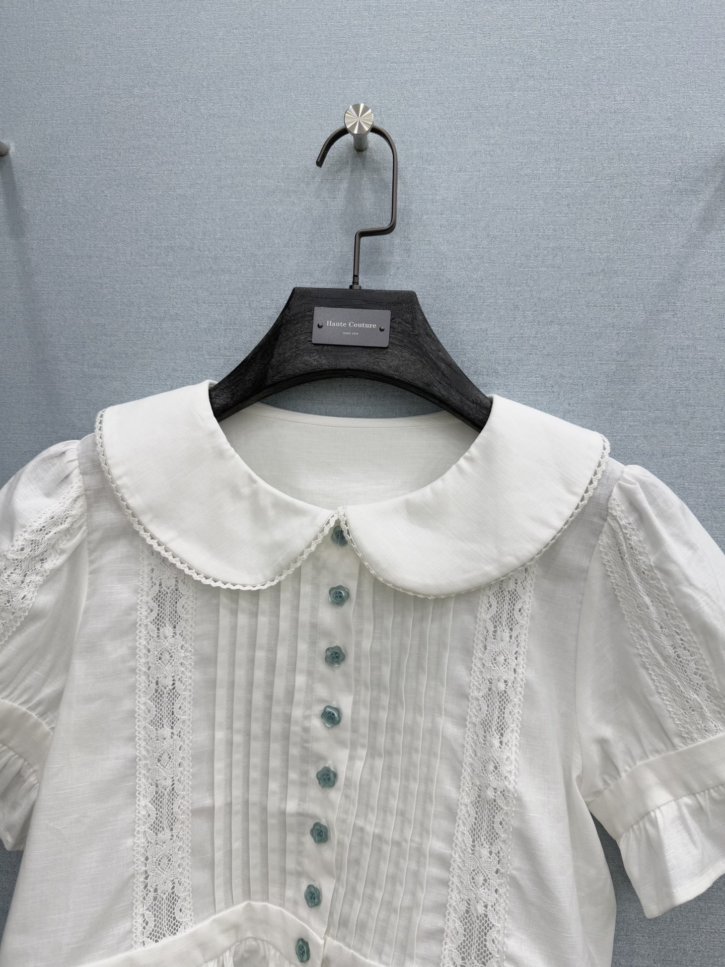 🛒𝐍𝐄𝐖 · 𝟐𝟎𝟐6/爆款现货原单品质 小众*｜2026新品蕾丝拼接娃娃领衬衫精致小版型，高级肌理细腻