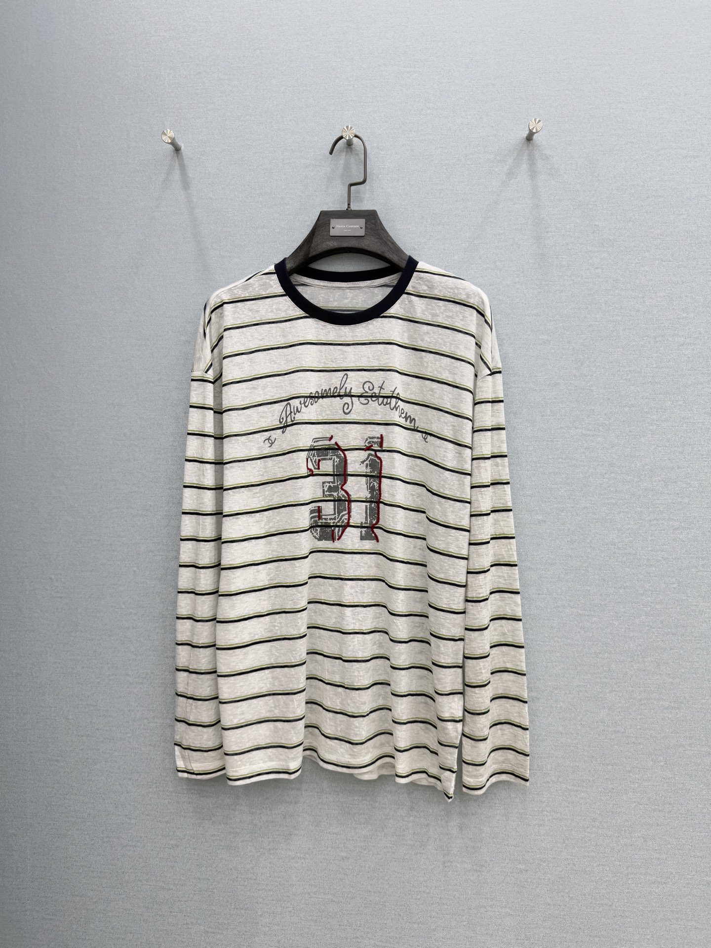 🛒𝐍𝐄𝐖 · 𝟐𝟎𝟐6/爆款现货【春夏上新】 设计师小众｜2026新款印花条纹防晒长袖T恤高订面料，百搭