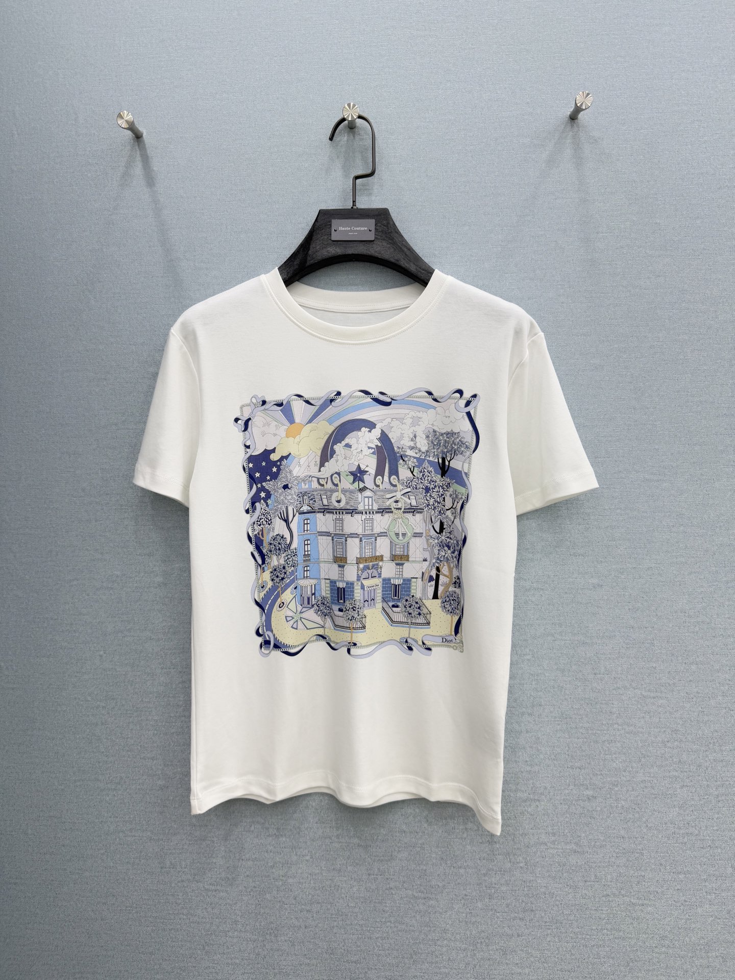 🛒𝐍𝐄𝐖 · 𝟐𝟎𝟐6/爆款现货原单品质 Di*｜26新品印花短袖T恤精致版型上身巨显瘦！定制最新工艺 
